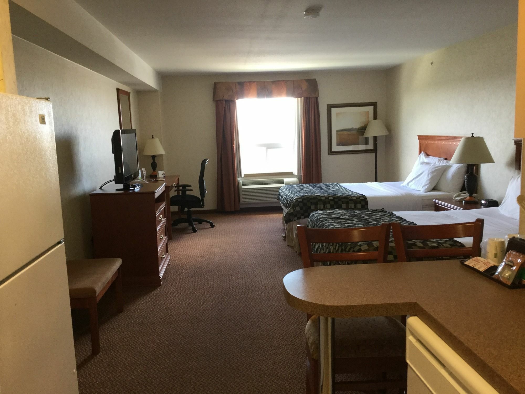 Super 8 By Wyndham Grande Prairie Otel Dış mekan fotoğraf